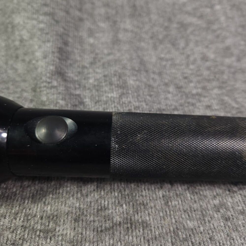 MAGLITE MAG-LITE Flashlight 3D Cell 13 Inch Police Guard Cop Tested - Picture 3 of 9